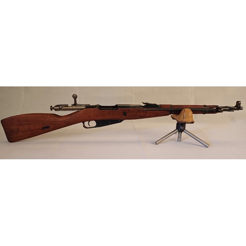 Mosin-Nagant M44 Repetierbüchse mit Bajonett Kal. 7,62x54R aus